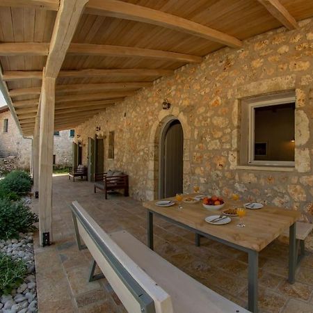 Villa Avli - Tranquil Stonehouse In Lefkada à Alexandros Extérieur photo